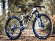 Orbea OIZ – Flight Attendant