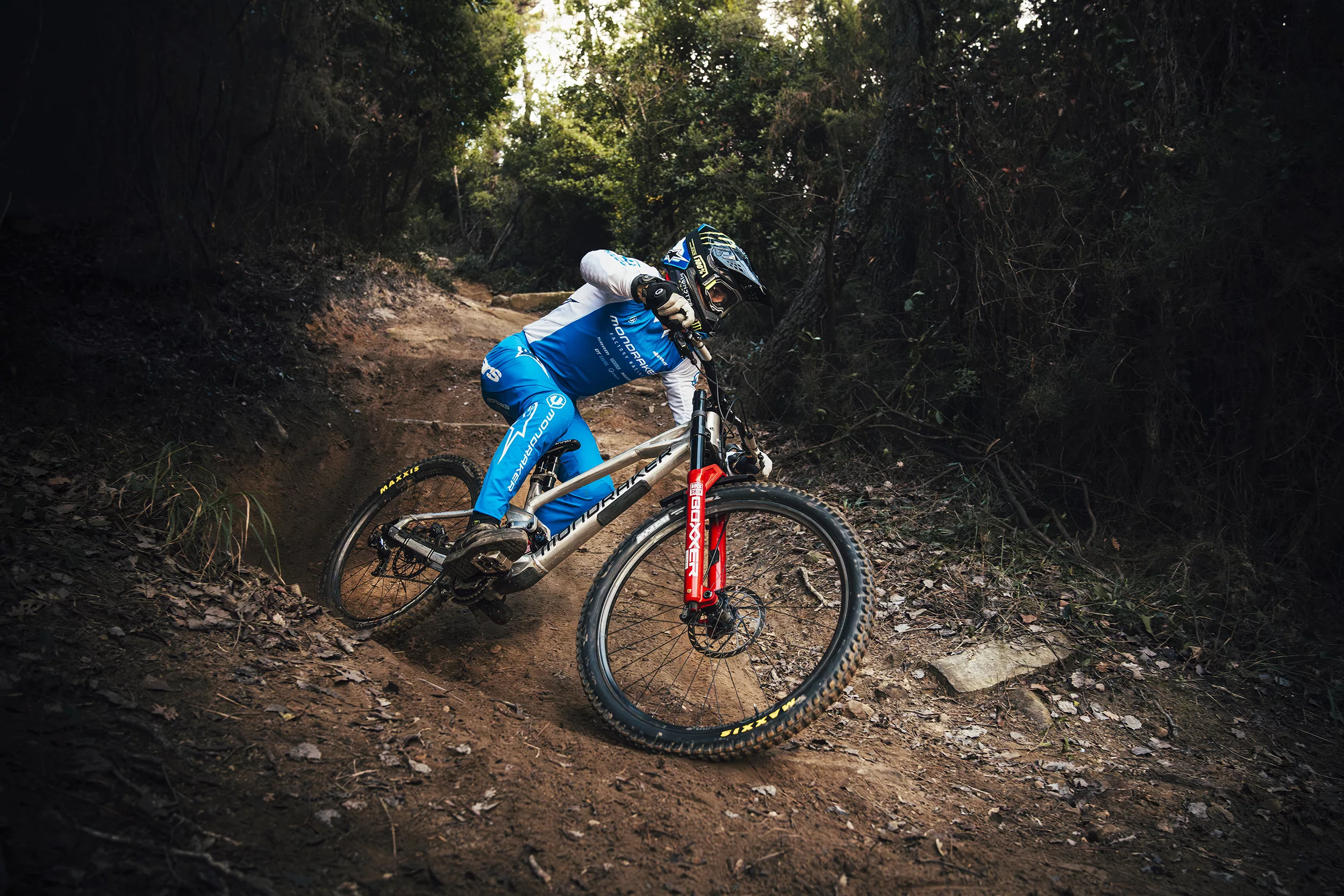 Mondraker Summum 2026