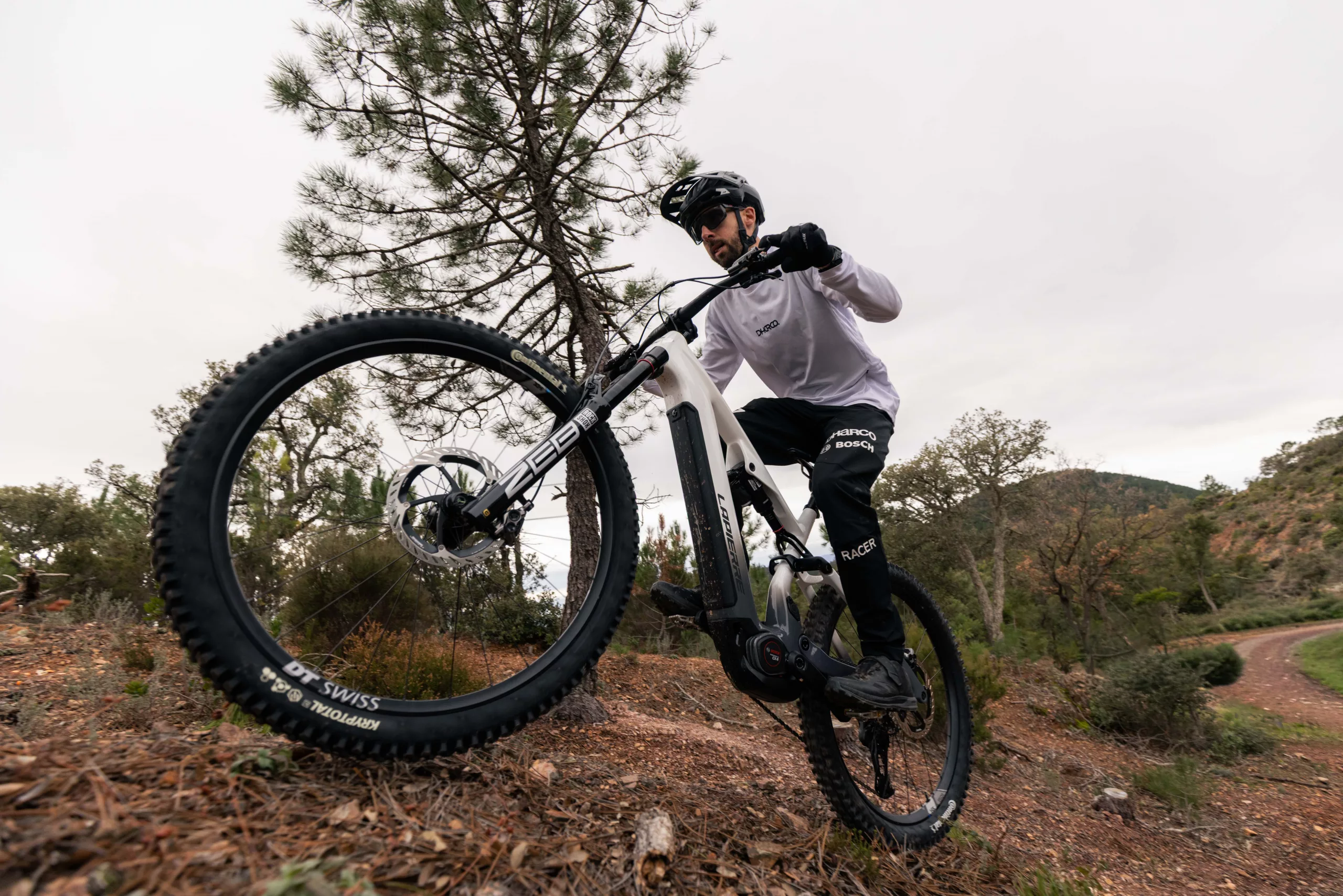 Lapierre Overvolt AM CF