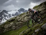 Pirelli Scorpion pour le Gravity